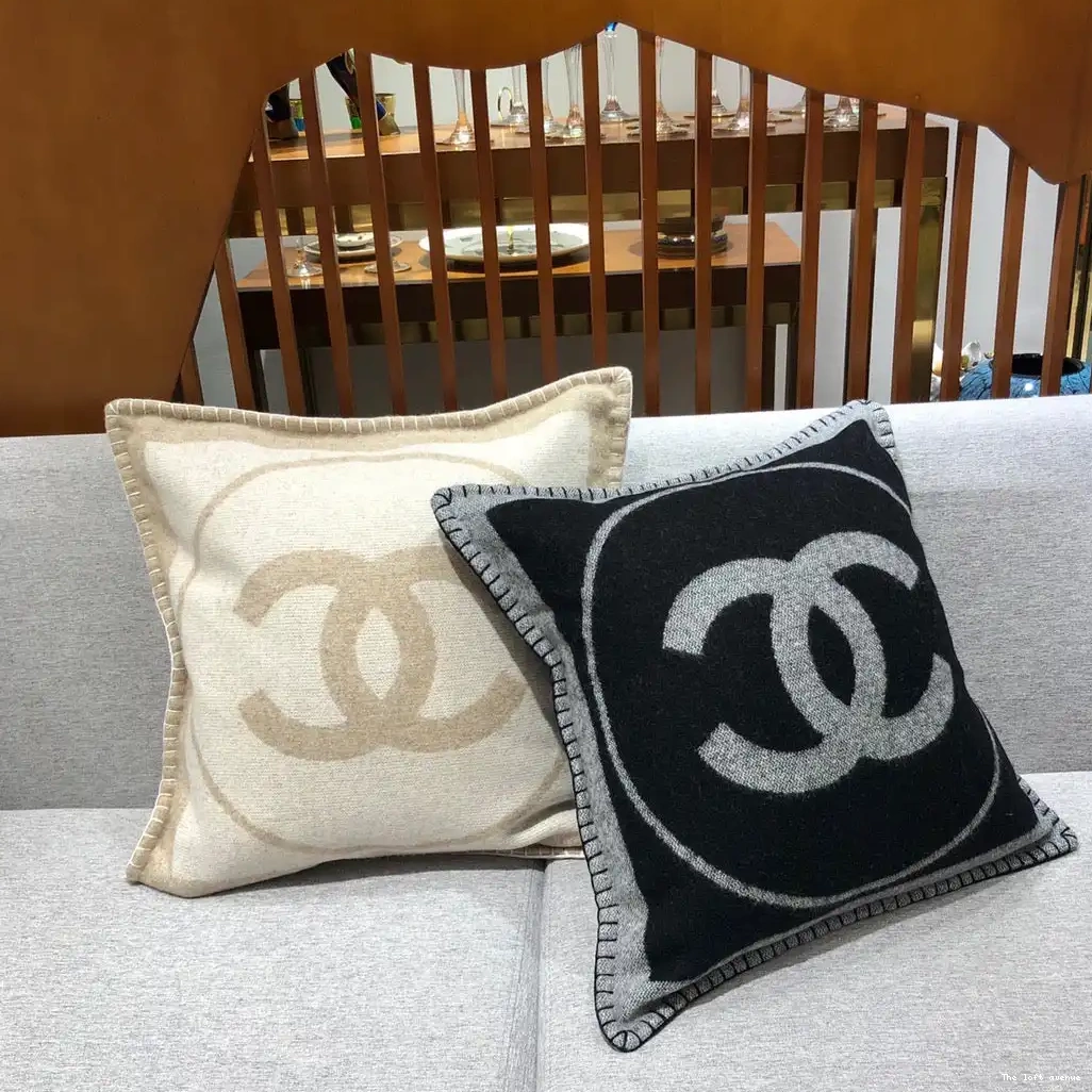 PILLOW THROW WOOL COCO 0519
